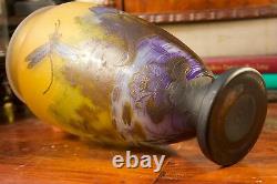 A Fine Art Nouveau Style Cameo Glass Hand-blown European Vase Embossed Galle