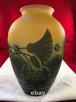 A Fine Art Nouveau Style Cameo Glass Hand-blown European Vase Signed Galle