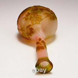 A Galle Cameo Glass Vase 1905-08
