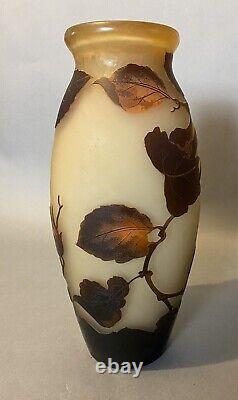 Antique French Victorian Cameo Art Glass 12 Vase With Flowering Branches