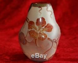 Antique Signed Legras St. Denis, France Cameo Cut Art Glass Vase