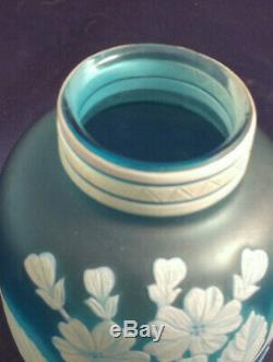 Antique Thomas Webb & Sons Opaque to Blue Cameo Art Glass Vase