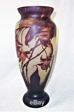 Art Nouveau-inspired Emile Gallé style art glass acid etched 15 cameo vase euc