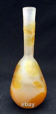 Authentic Signed Galle French Cameo Art Glass Vase Water Lily Pattern