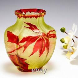 Baccarat Quatrefoil Cameo Glass Vase c1910