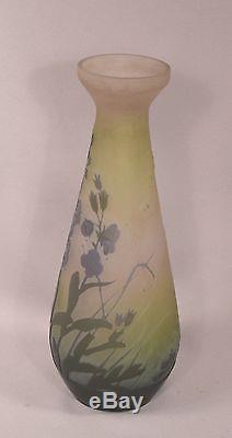 Beautiful Antique Original Signed Galle French Cameo Art Glass Vase 8-1/8 Inches
