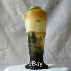 Cameo Art Glass Vase by Muller Scenic Seaside Villagers-5 Colours-Daily Life