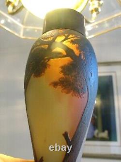 De Vez French Artglass Cameo Glass Lamp Base