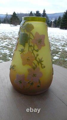 EMILE GALLE (Gallé) Cameo Cut Back PINK FLORAL VINE Yellow Gold to Amber VASE