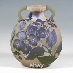 Emile Galle Art Nouveau Round Cameo Vase Decor Hydrangeas Height 8 1/8in 1906