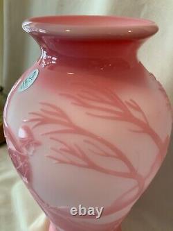 Fenton Art Glass 2007 Studio Collection Kelsey Murphy Cameo Rosalene Vase RARE