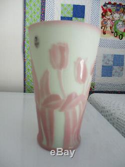 Fenton Cameo Glass Vase Fairy Spring Kelsey And Boukamp #4/95 2010