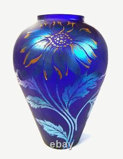 Fenton Favrene Art Glass Vase iridescent Cobalt Blue Chrysanthemum gold trim