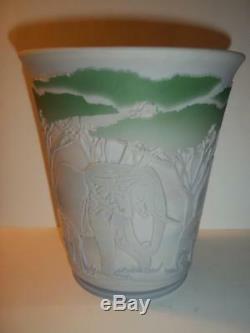 Fenton Glass KELSEY BomKamp Cameo ELEPHANTS Sample Grey Diamond Optic Vase #1/8