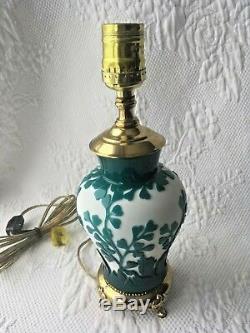 Fenton Kelsey Murphy Pilgrim Cameo Glass Dresser Lamp Green White Butterfly