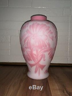 Fenton Remembrance & Hope Limited Edition Vases No. 7/195 Carved Rosalene Cameo