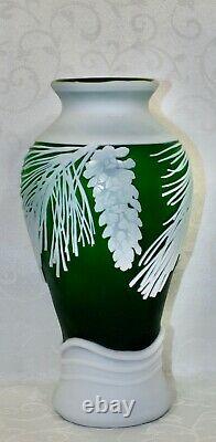 Fenton, Vase, Emerald Green Cameo Glass, Murphy / Bomkamp, Limited Edition