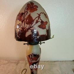 French Galle 11 floral cameo glass lamp, late 20th C