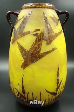 French Schneider Le Verre Francais Cameo Art Glass Halbrans Pattern Vase ca 1924
