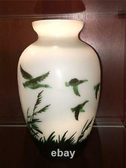 Galle Vase Art Nouveau Style Cameo Glass Vase Floral Green White Geese Vtg 10