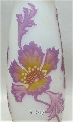 Gorgeous 10.5 ANTIQUE GERMAN ART NOUVEAU Cameo Glass Vase c. 1915 Rare Color