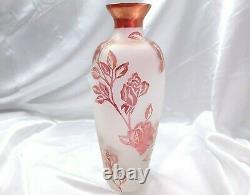 Gorgeous Kelsey Murphy / RPGB Cameo Sand Carved 12 Tall Rose Vase