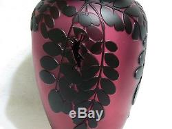 Kelsey Murphy / Pilgrim Cameo Art Glass 12 Vase Grasshopper Signed/Numbered