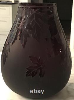 Ken Benson 10 Signed Carved Maple Leaves Purple Amethyst Frosted Art Glass Vase