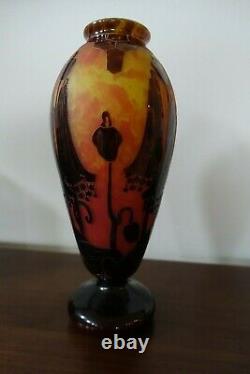 La Verre Francais Cameo Art Glass 12 Vase, Signed