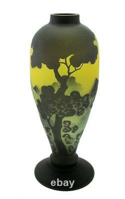 Large Cameo Art Glass Vase with Mountains Signed Galle Tip