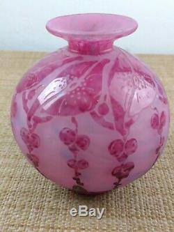 Le Verre Francais Art Deco Glass Vase Crimson Cameo Signed