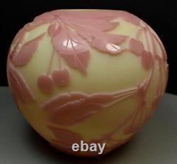 Ltd Ed Fenton Burmese Cameo Glass Cherries Bowl / Vase Signed Kelsey / Bonkamp