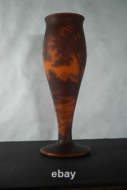 MONUMENTAL Loetz Richard vase red to orange cameo glass scenic imagery of lake
