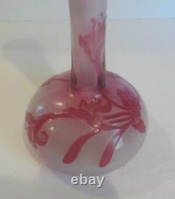 MULLER CROISMARE French CAMEO Art Glass 10.5 Vase, c. 1910