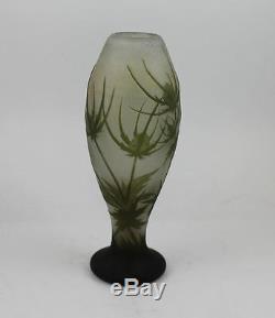 Mueller Croismare Antique French Cameo Art Glass Vase
