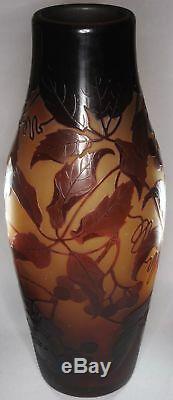 Paul Nicolas D'Argental art glass vase vines berries leaves Nancy School c1922