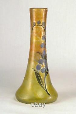 Rare Antique Enameled Leg Legras Cameo Art Glass Vase signed great condition