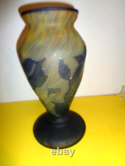 Rare Daum Nancy Signed French Cameo Floral Art Glass Vase (12 by 6 by 6)