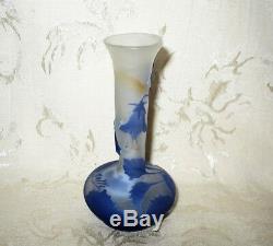 Signed Galle Cameo Art Glass Vase done in a Purple Floral Design, EXCEPTIONAL