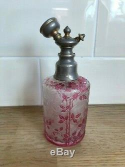 Stunning Baccarat Eglantier Cranberry Cameo Atomiser Perfume Bottle 17cm