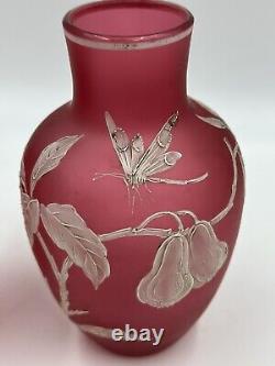 Thomas Webb Set Of 2 Cameo Frosted Cranberry Glass Vase Pear On Vine Dragonfly