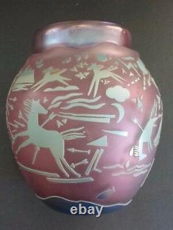 Tony Hanning Cameo Glass Vase, Crazy Horse. Australian Art / Studio Glass