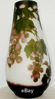 Vintage Antique Cameo Glass Overlay Vase, Grapes, Leaves, Cricket, Signed, Gally